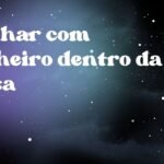 Sonhar com dinheiro dentro da bolsa