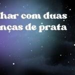 Sonhar com duas alianças de prata